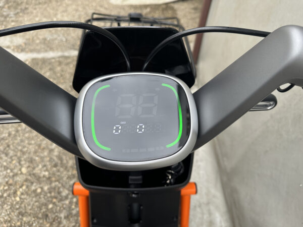 Z-Tech ZT-08 ASTRO Elektromos Robogó - Image 2