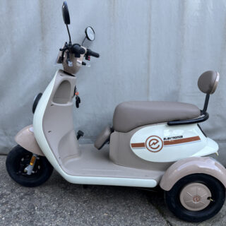 Polymobil E-MOB 40/A Elektromos Háromkerekű Jármű (Fehér-Szürke)