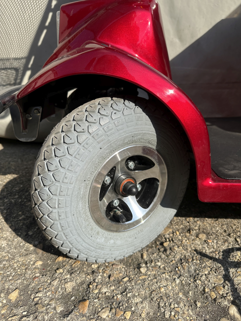 Használt EL GO HS580 Elektromos Rokkantkocsi - Image 2